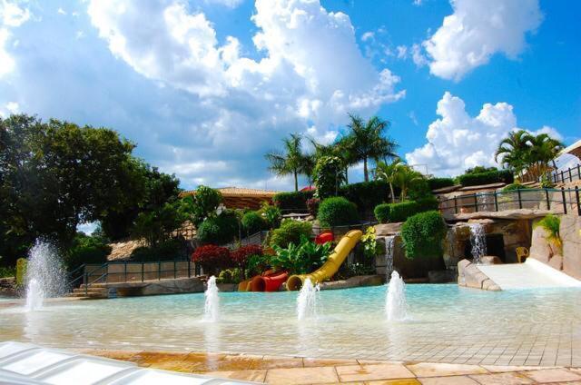 Apartament Diroma Internacional, Com Acqua Park Caldas Novas Zewnętrze zdjęcie